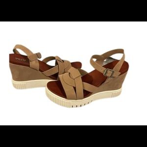 Like new wedges, only wore once.